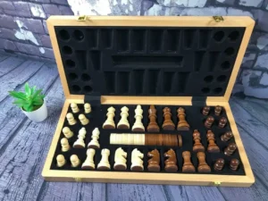 Шахматы, шашки 2 в 1 деревянные. Доска 52х52.
